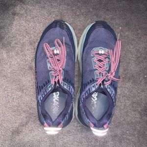 HOKA One One Bondi 6